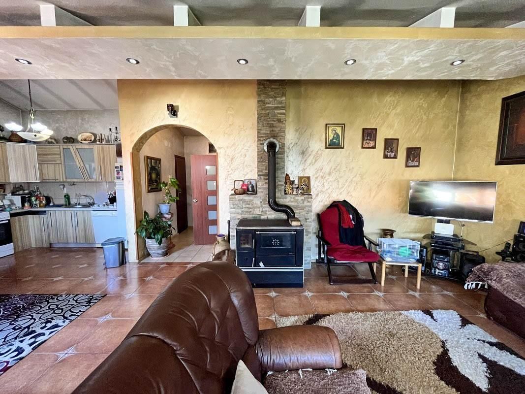 Дом в Доброте, Черногория, 210 м² - фото 2