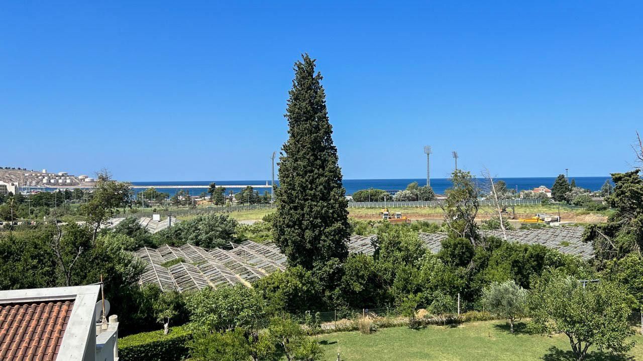 Офис в Баре, Черногория, 643 м² - фото 2