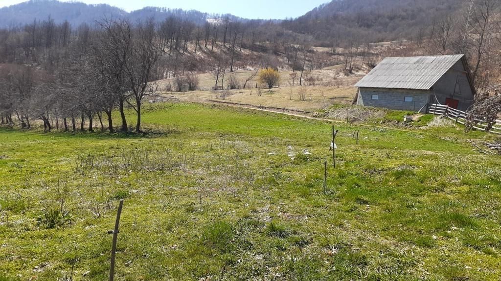 Земля в Мойковаце, Черногория, 166 613 м² - фото 2