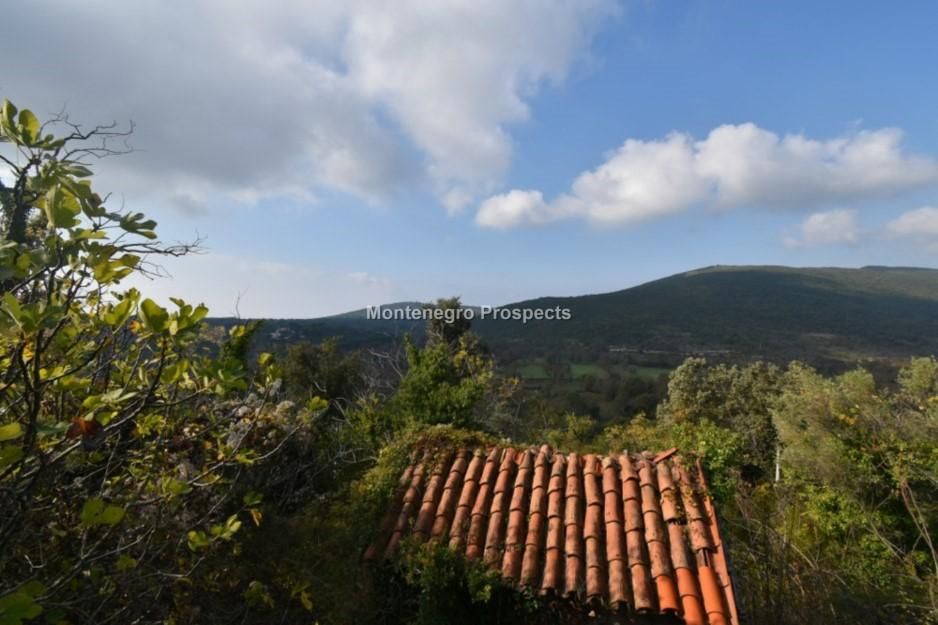 Земля в Ластве, Черногория, 670 м² - фото 2