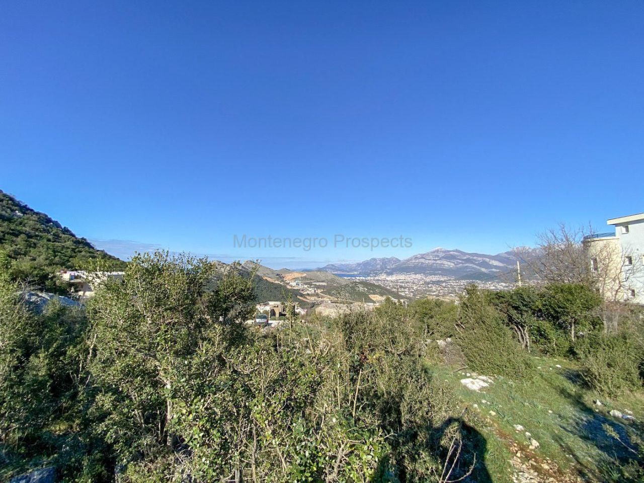 Земля в Добра Воде, Черногория, 53 833 м² - фото 2