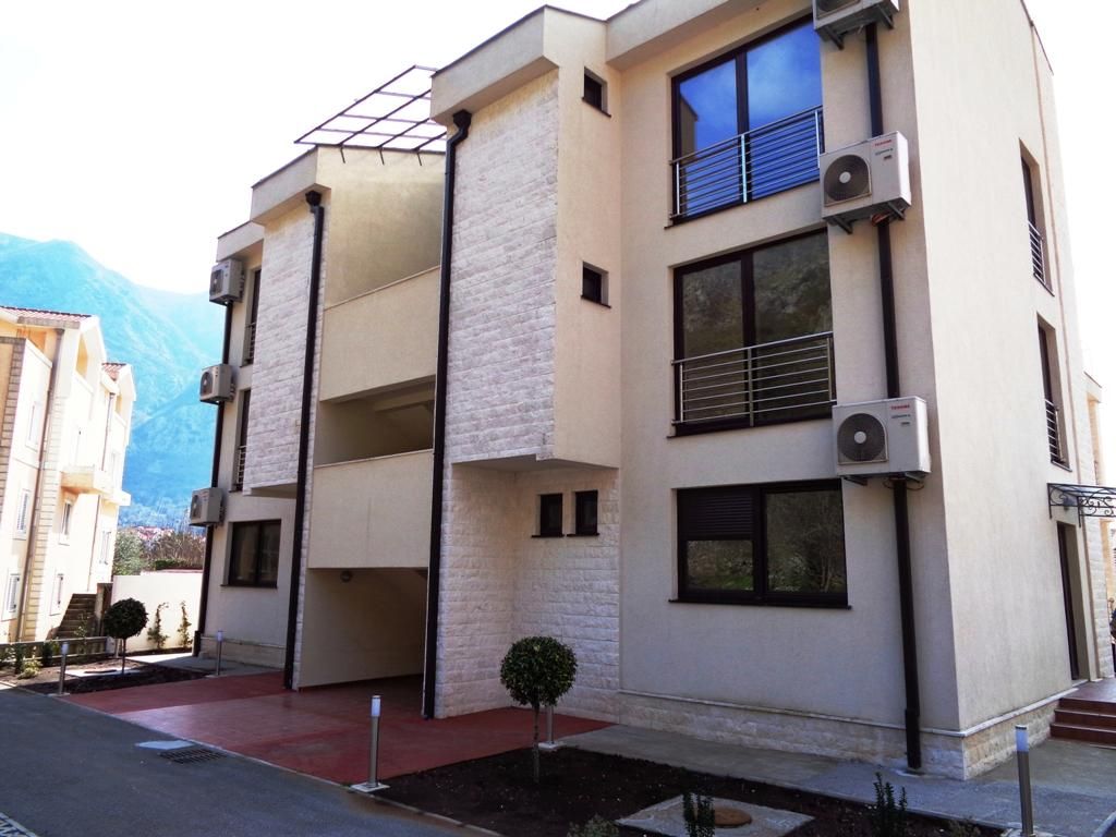 Дом в Рисане, Черногория, 793 м² - фото 2