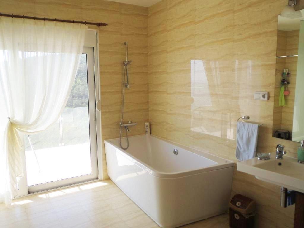 Дом в Улцине, Черногория, 900 м² - фото 2