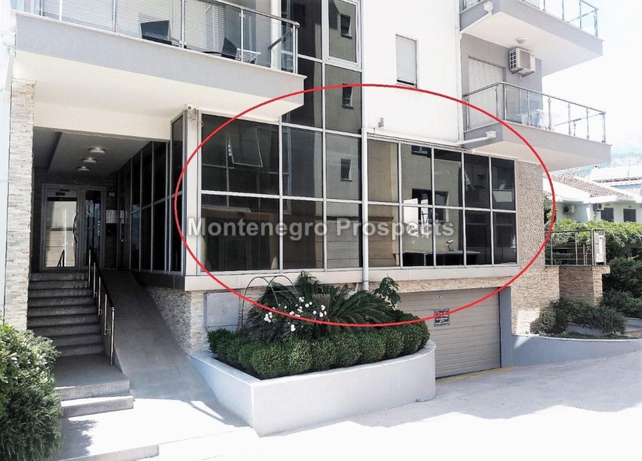 Офис в Будве, Черногория, 51 м² - фото 2