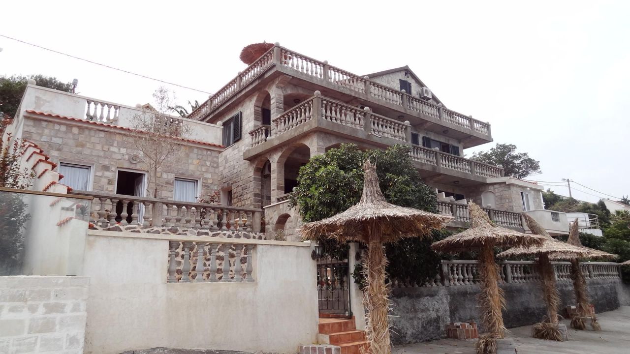 Офис на полуострове Луштица, Черногория, 370 м² - фото 2