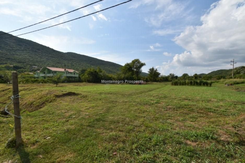 Земля в Ластве, Черногория, 7 333 м² - фото 3