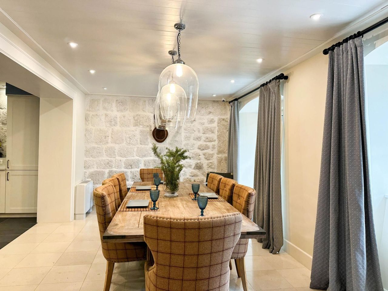 Дом в Доброте, Черногория, 247 м² - фото 3