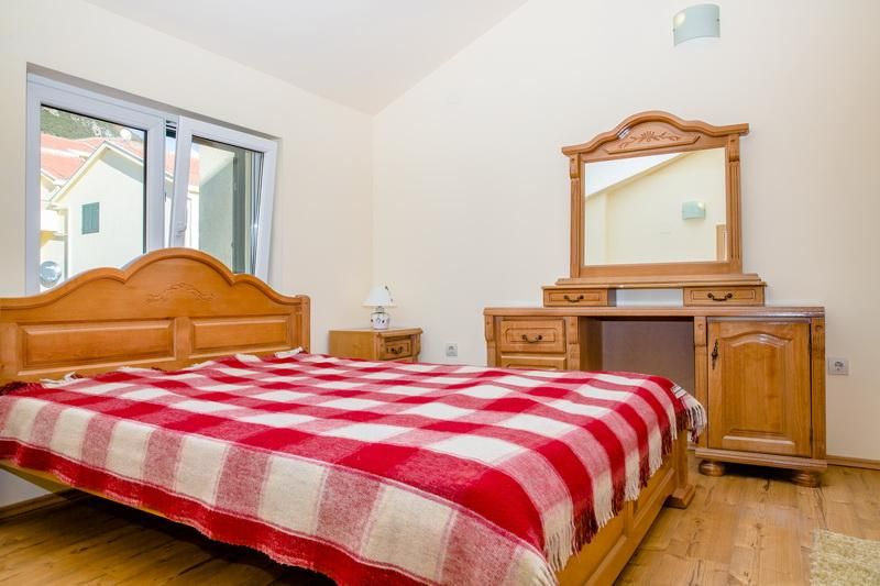 Квартира в Дженовичах, Черногория, 99 м² - фото 3