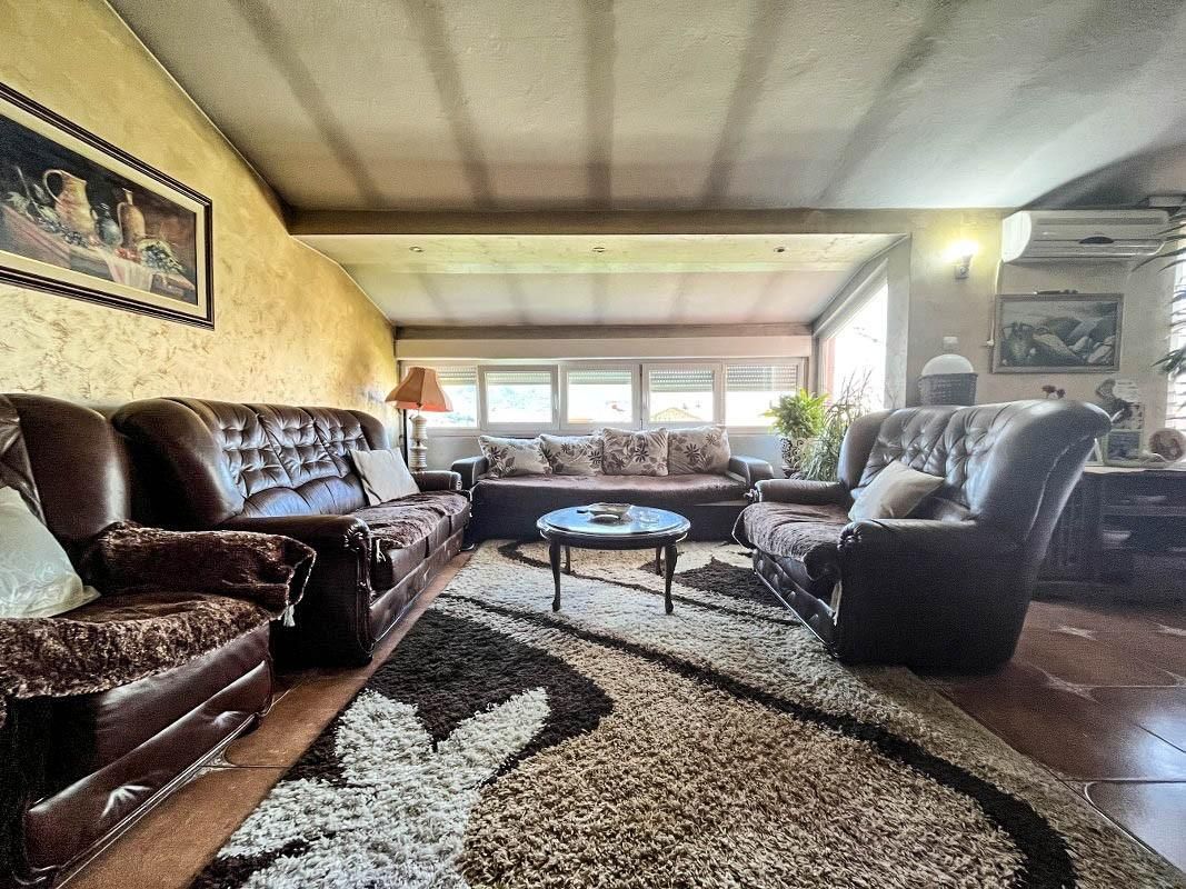 Дом в Доброте, Черногория, 210 м² - фото 3