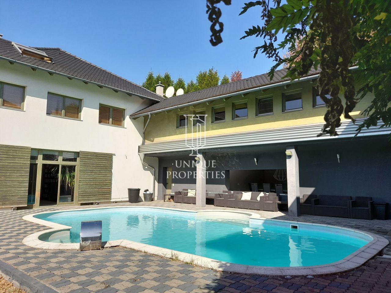 Особняк в Будапеште, Венгрия, 1 000 м² - фото 2