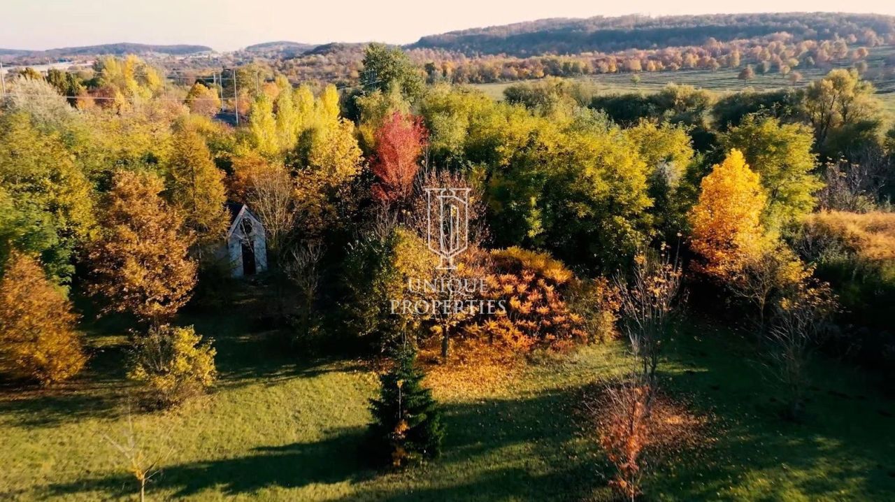 Особняк в Будапеште, Венгрия, 1 000 м² - фото 12