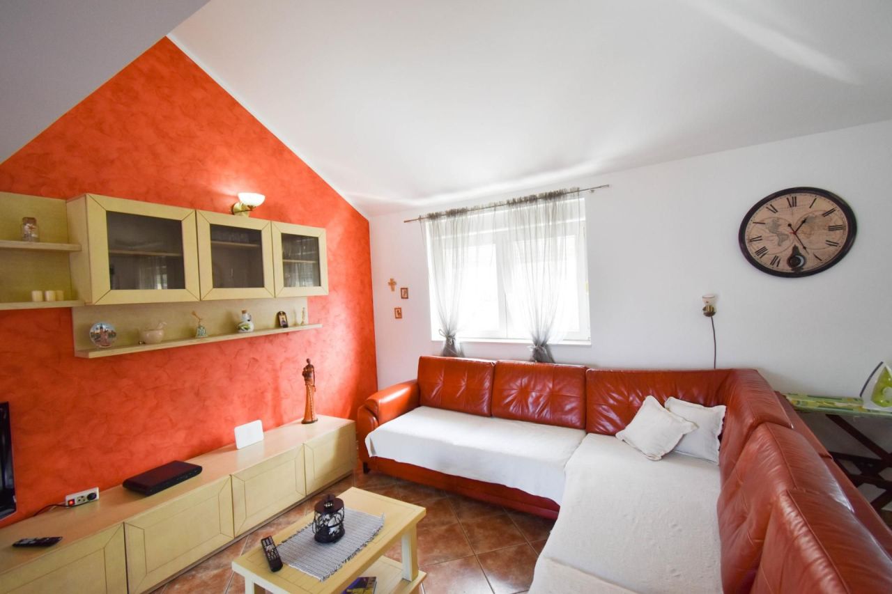 Квартира в Доброте, Черногория, 102 м² - фото 3