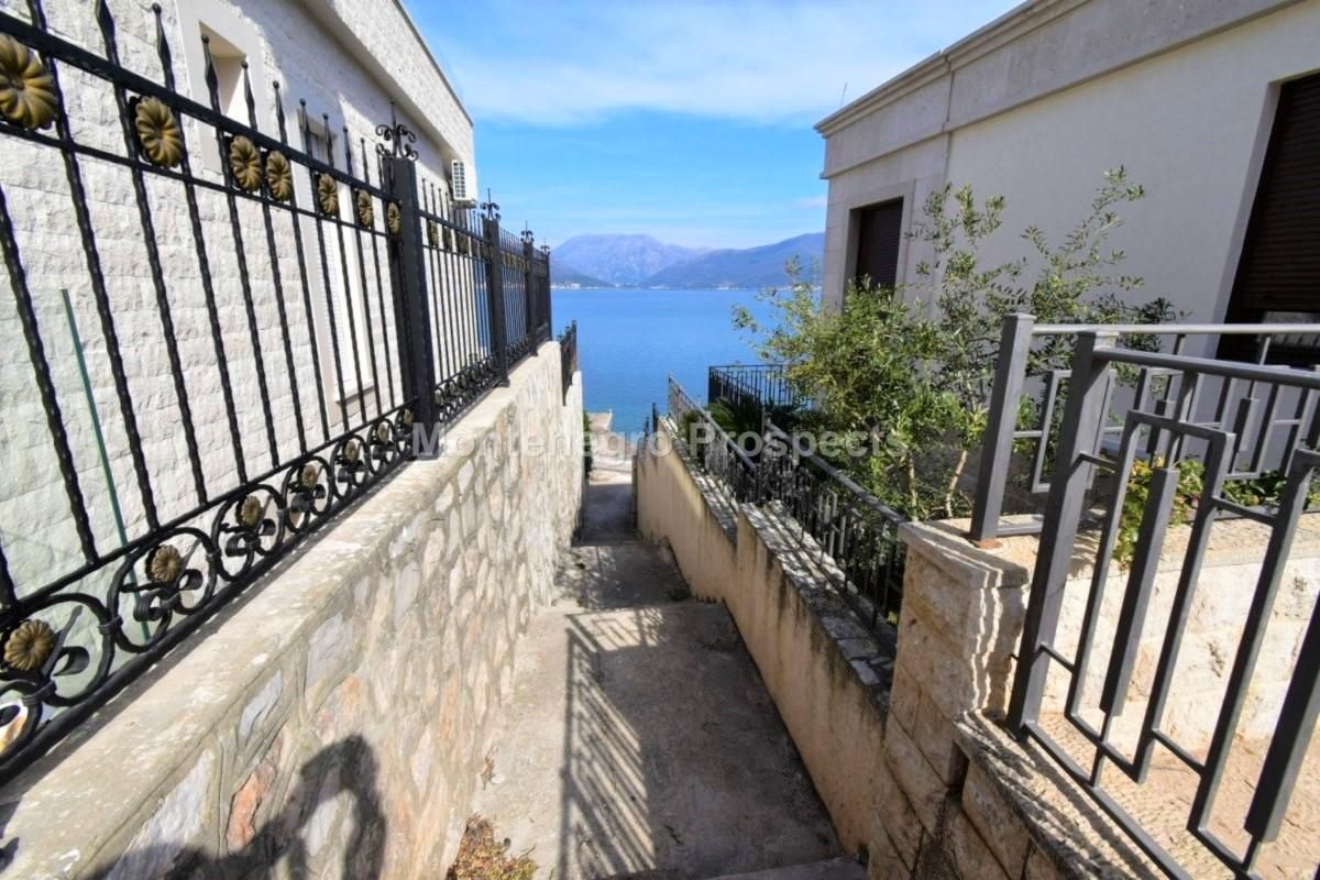 Земля на полуострове Луштица, Черногория, 289 м² - фото 3