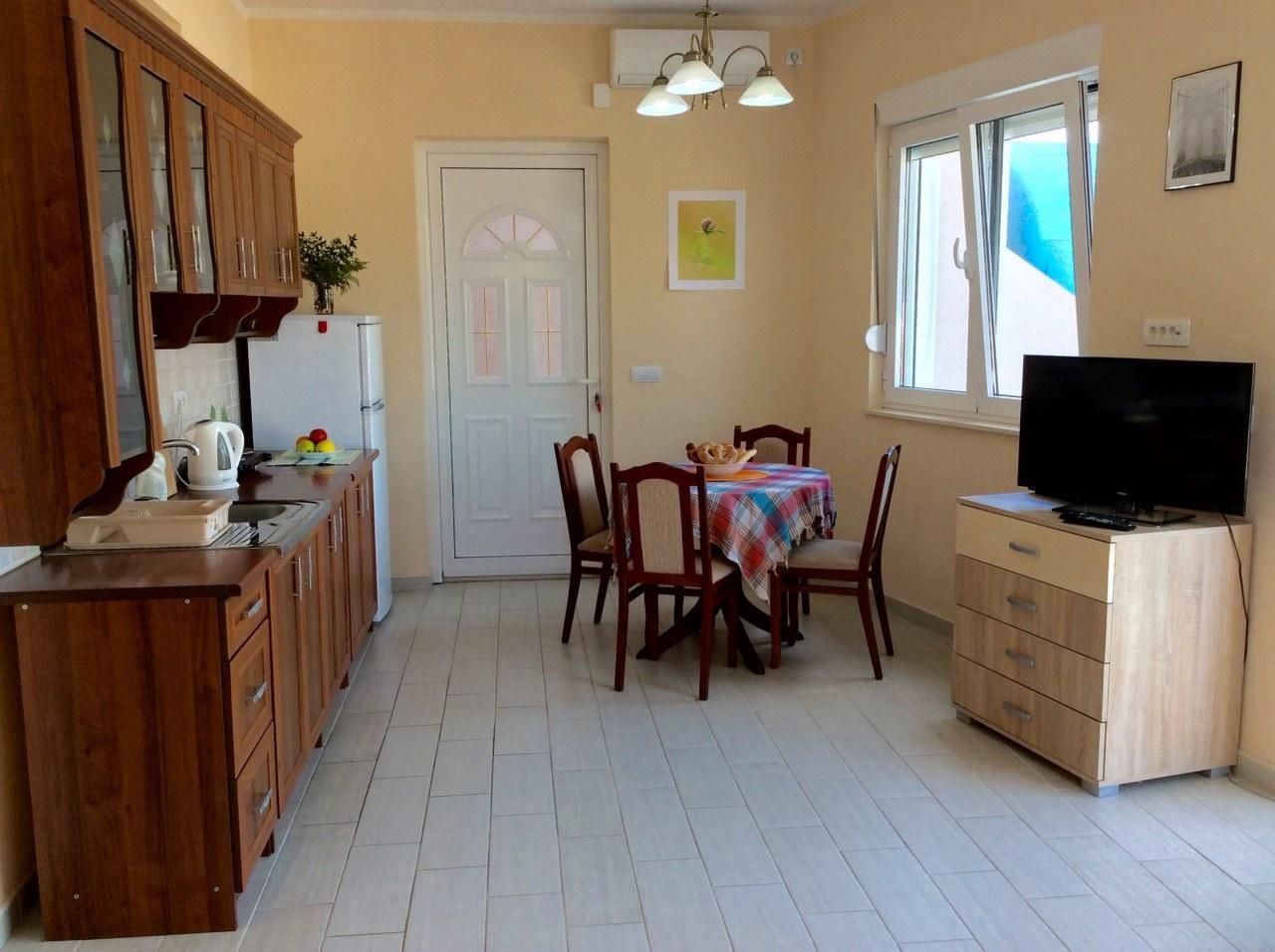 Дом в Тивате, Черногория, 247 м² - фото 3