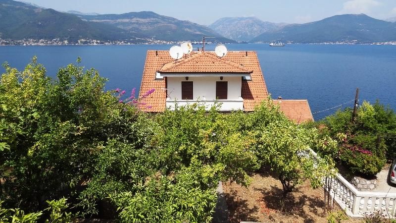 Дом на полуострове Луштица, Черногория, 400 м² - фото 3