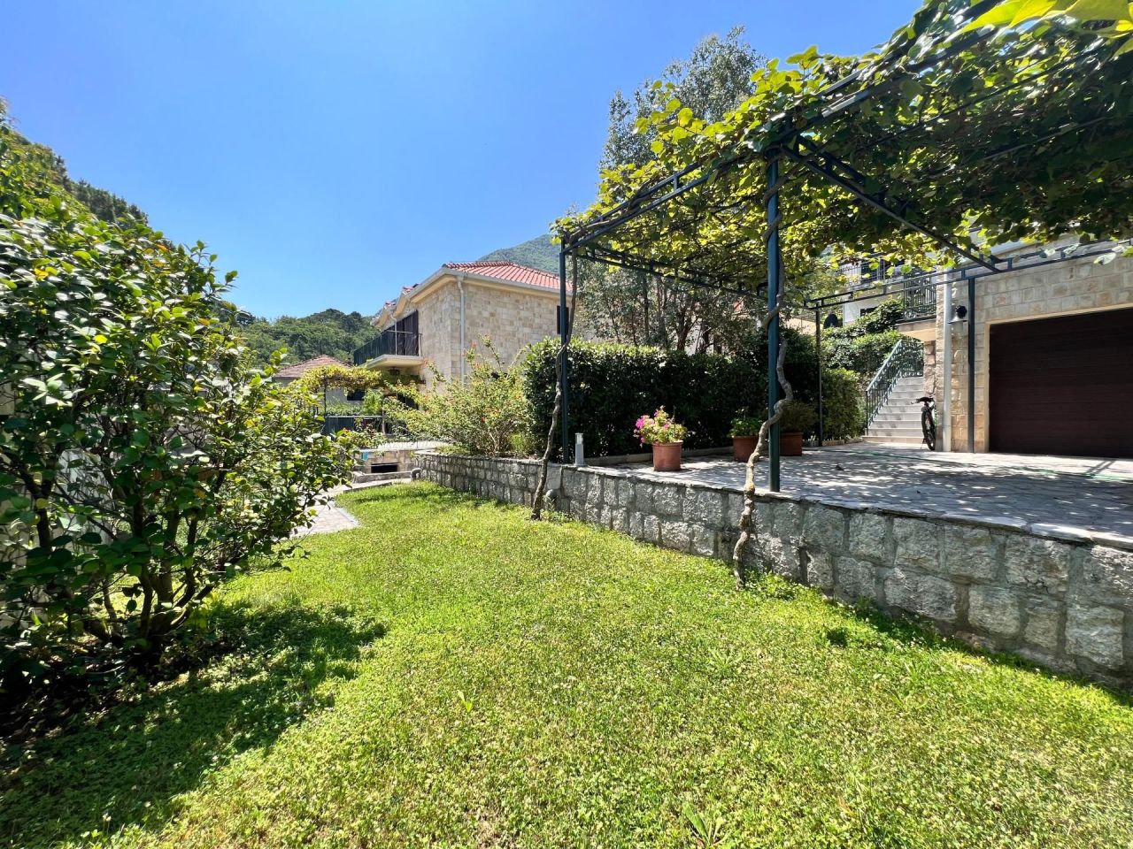 Дом в Прчани, Черногория, 170 м² - фото 4