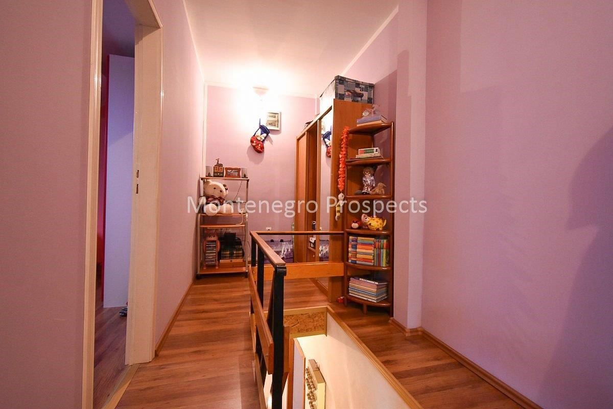 Дом в Прчани, Черногория, 326 м² - фото 4