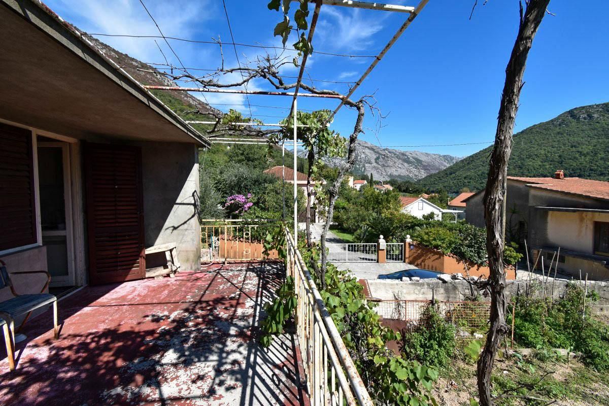 Дом в Каменари, Черногория, 100 м² - фото 4