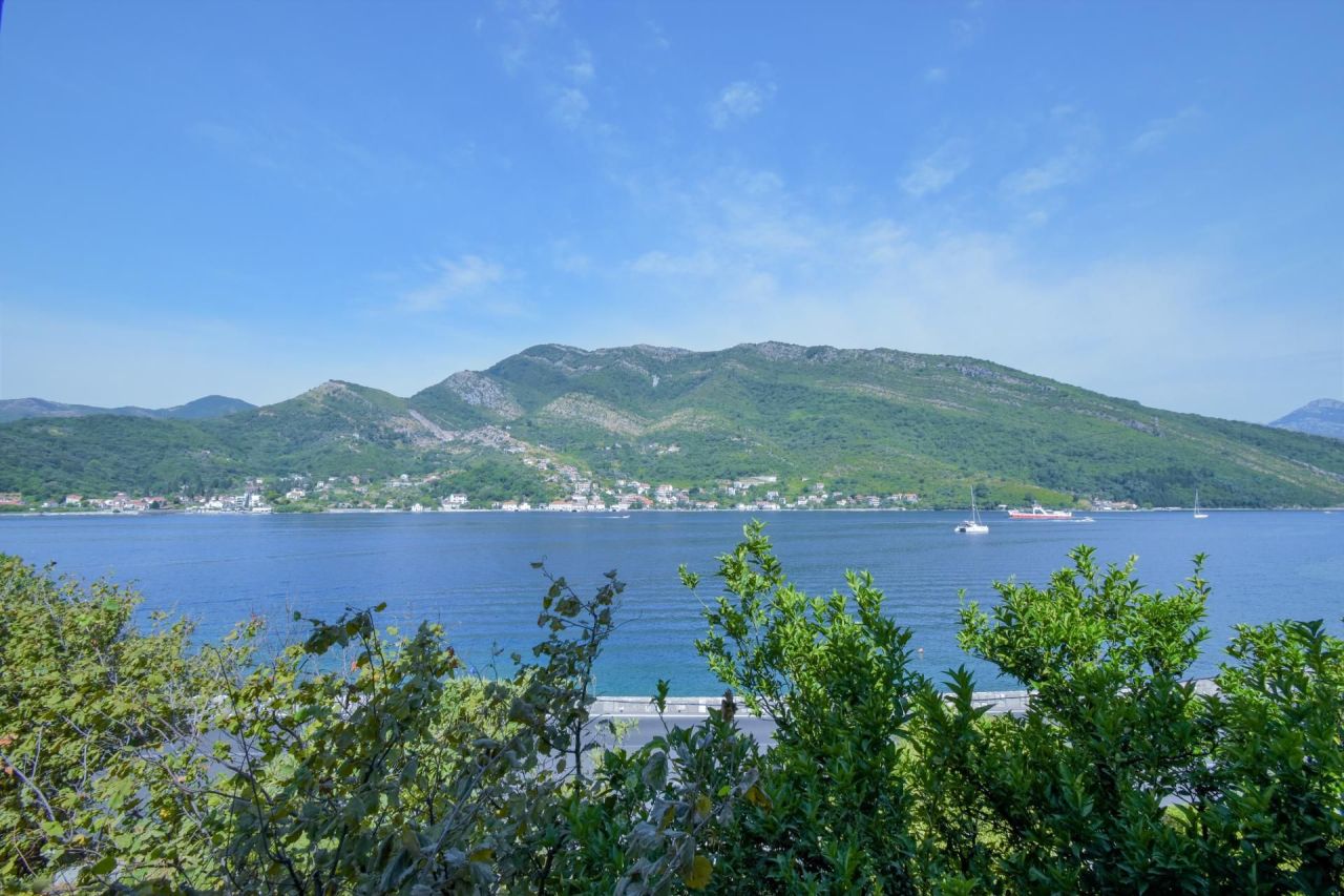 Дом в Тивате, Черногория, 189 м² - фото 4