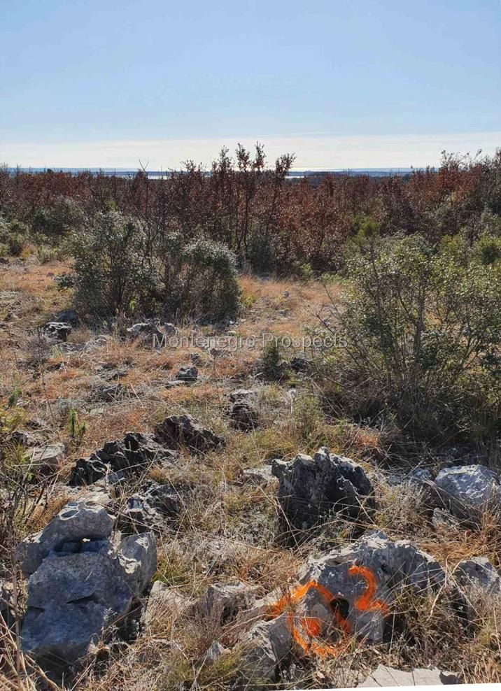 Земля в Улцине, Черногория, 17 926 м² - фото 4