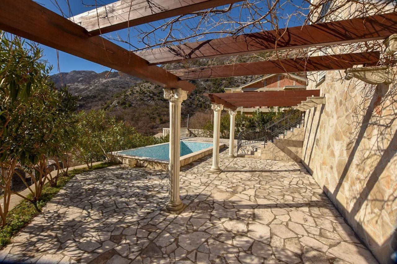 Дом в Рисане, Черногория, 250 м² - фото 5