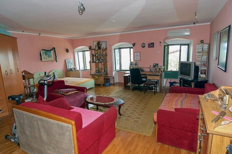 Дом в Херцег-Нови, Черногория, 166 м² - фото 4