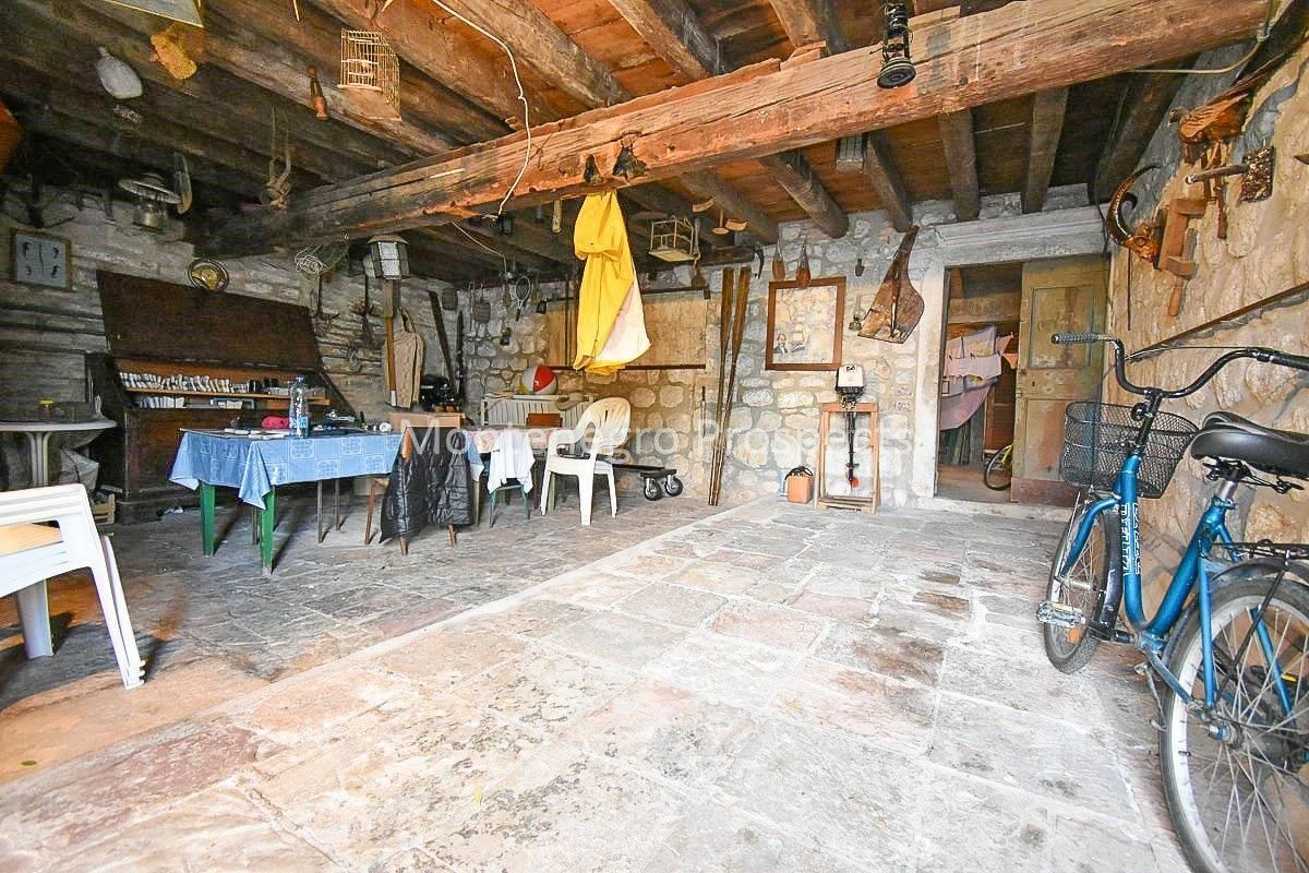 Дом в Прчани, Черногория, 326 м² - фото 7