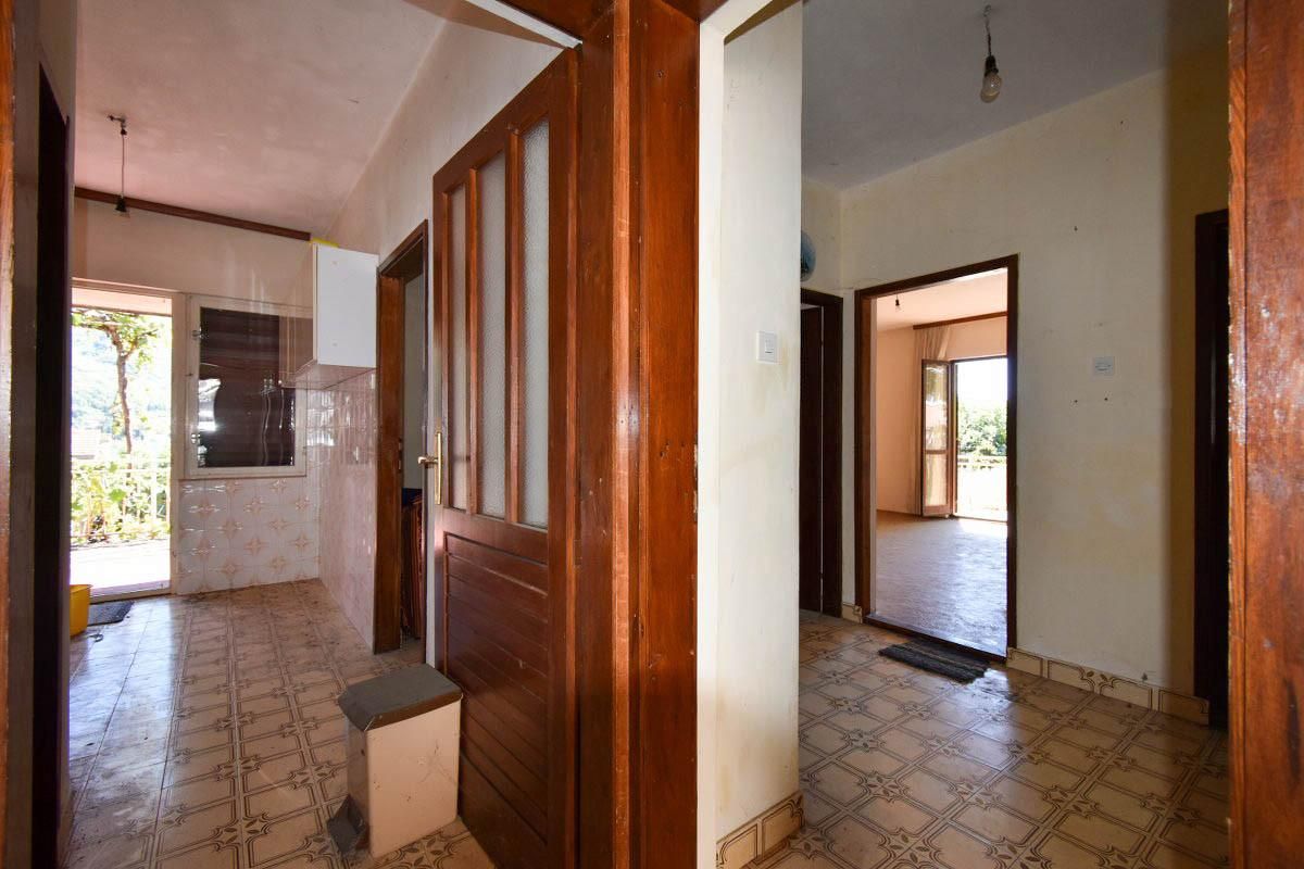 Дом в Каменари, Черногория, 100 м² - фото 7