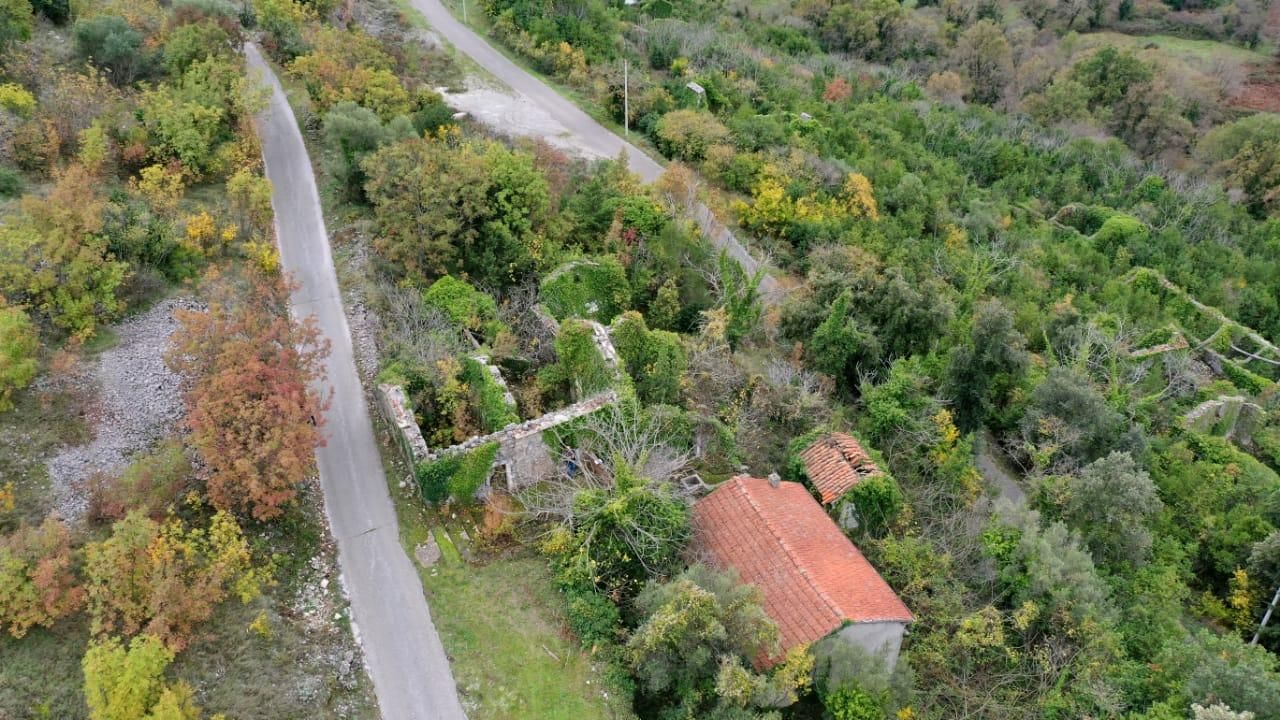 Земля в Ластве, Черногория, 670 м² - фото 7