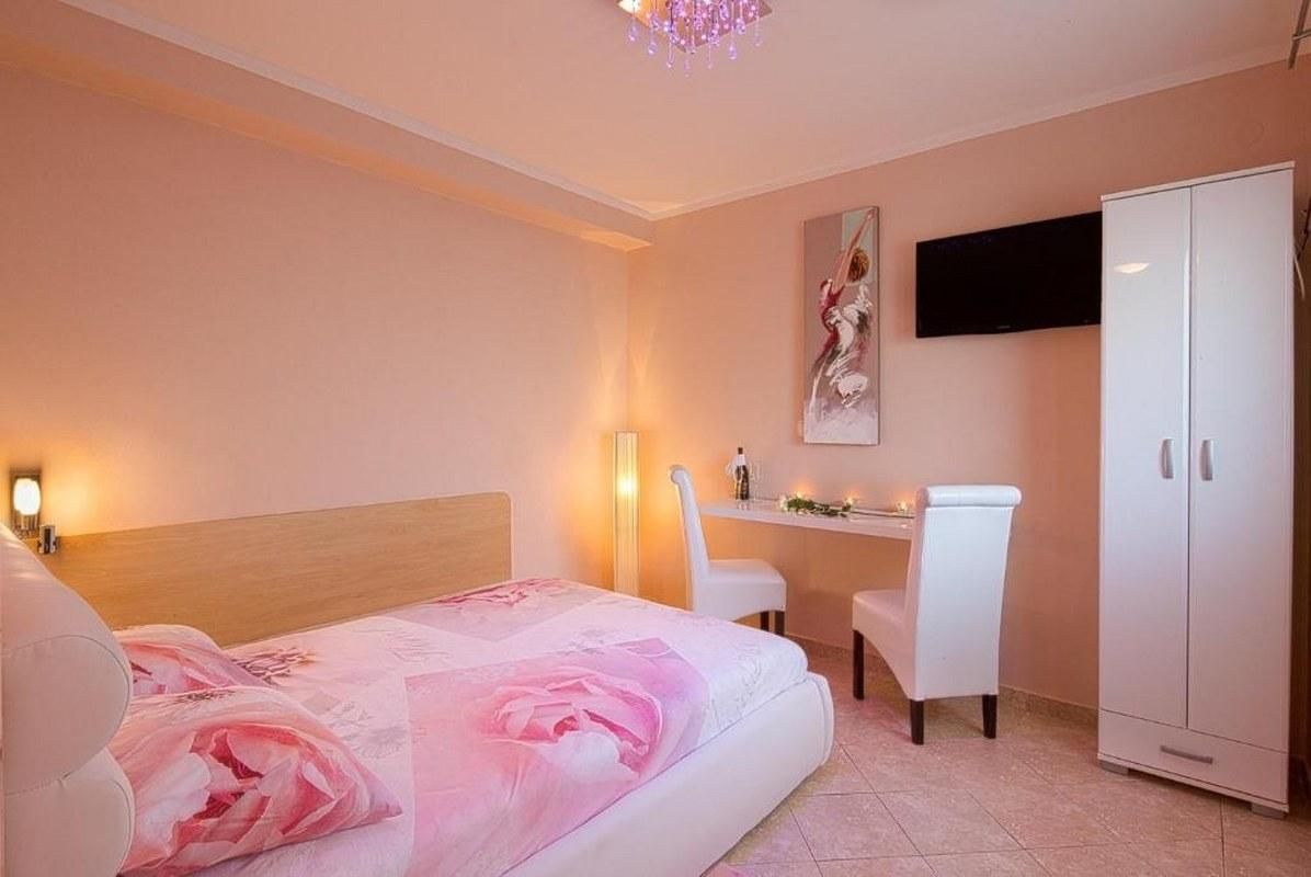 Отель, гостиница в Будве, Черногория, 840 м² - фото 7