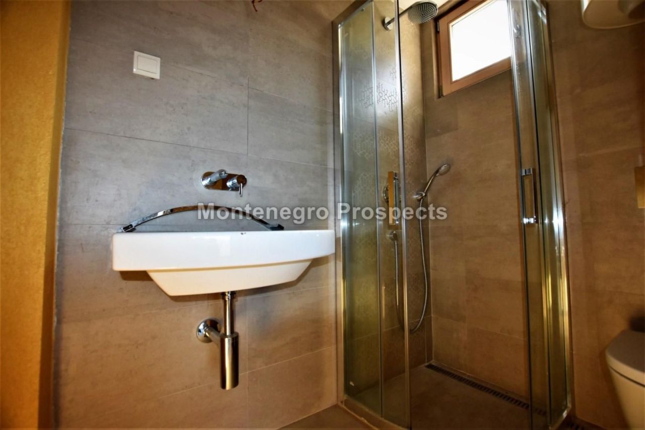 Квартира в Пржно, Черногория, 200 м² - фото 7