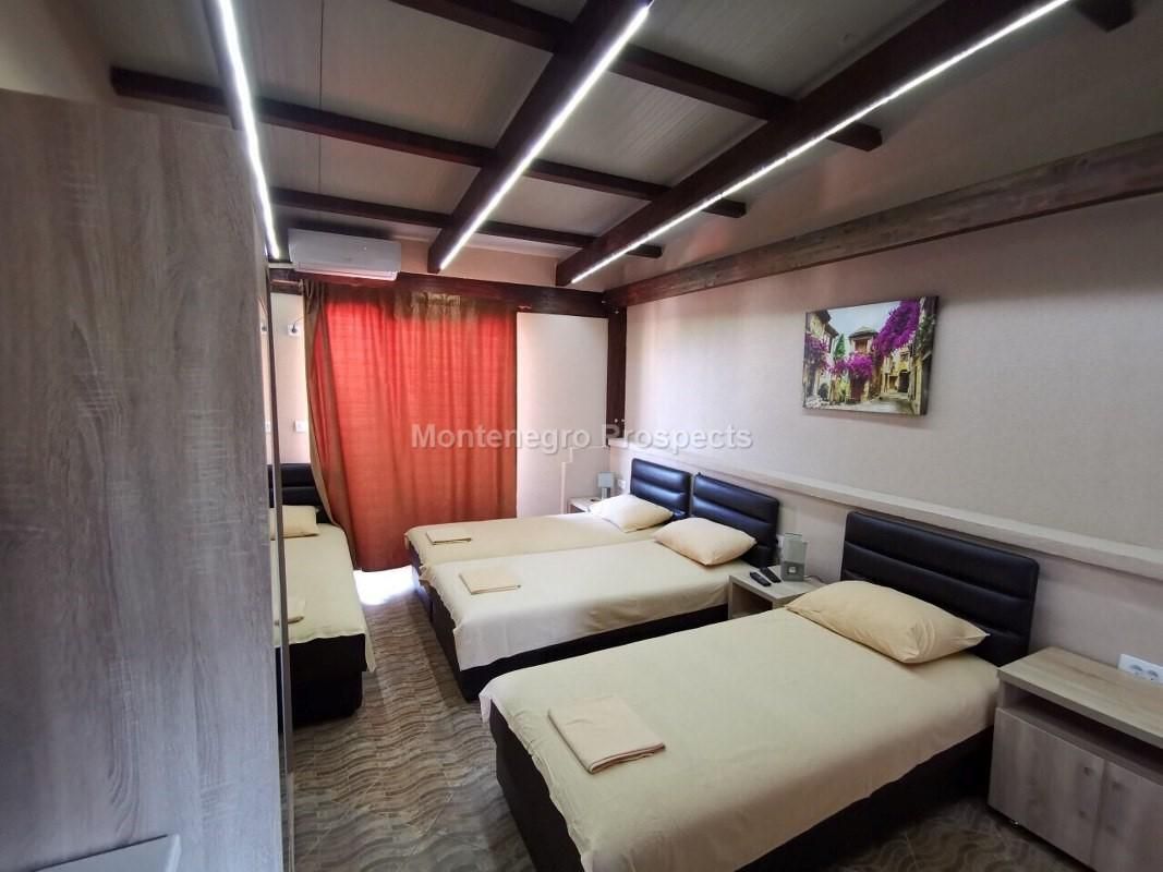 Офис в Добра Воде, Черногория, 1 000 м² - фото 8