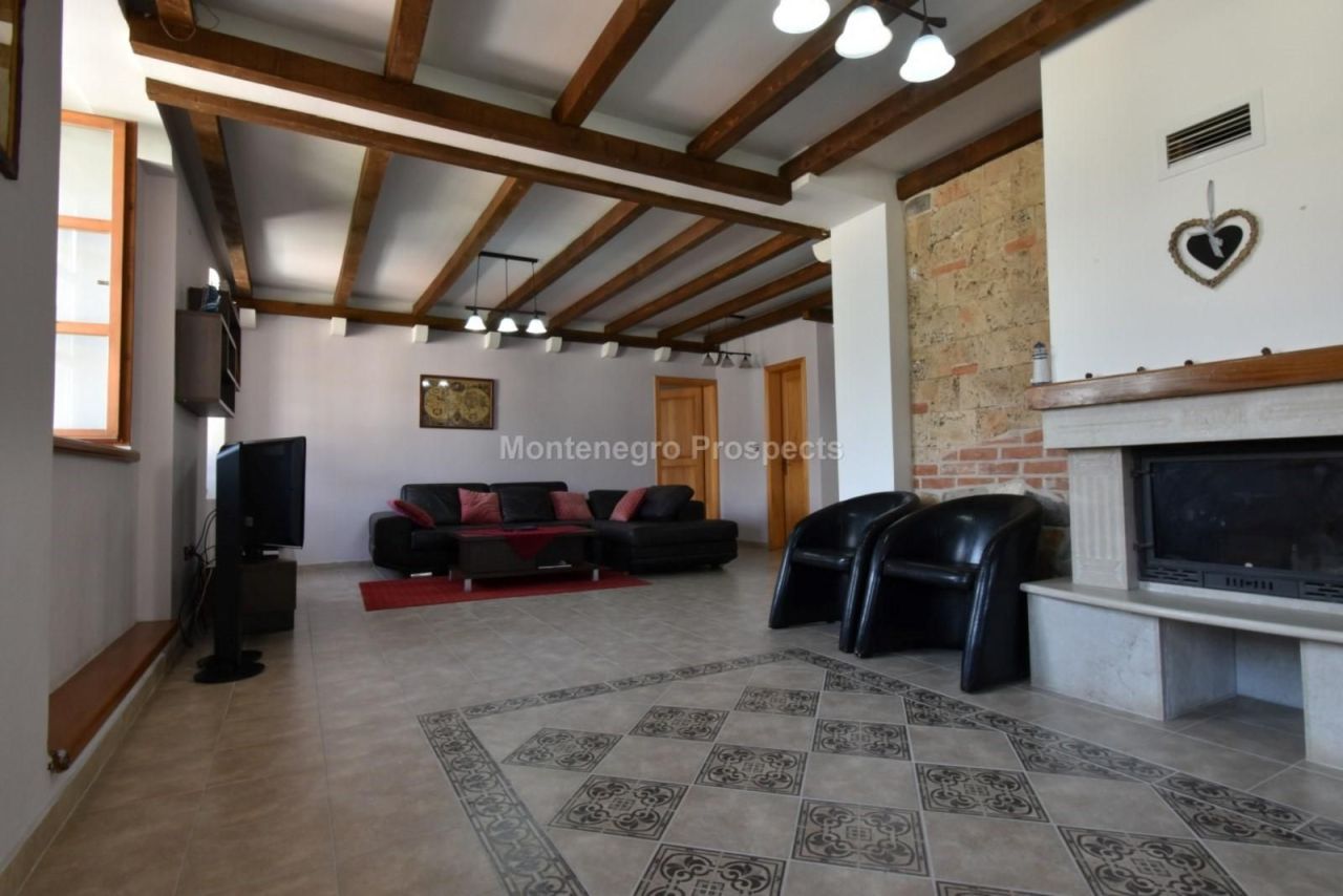 Дом в Столиве, Черногория, 327 м² - фото 8