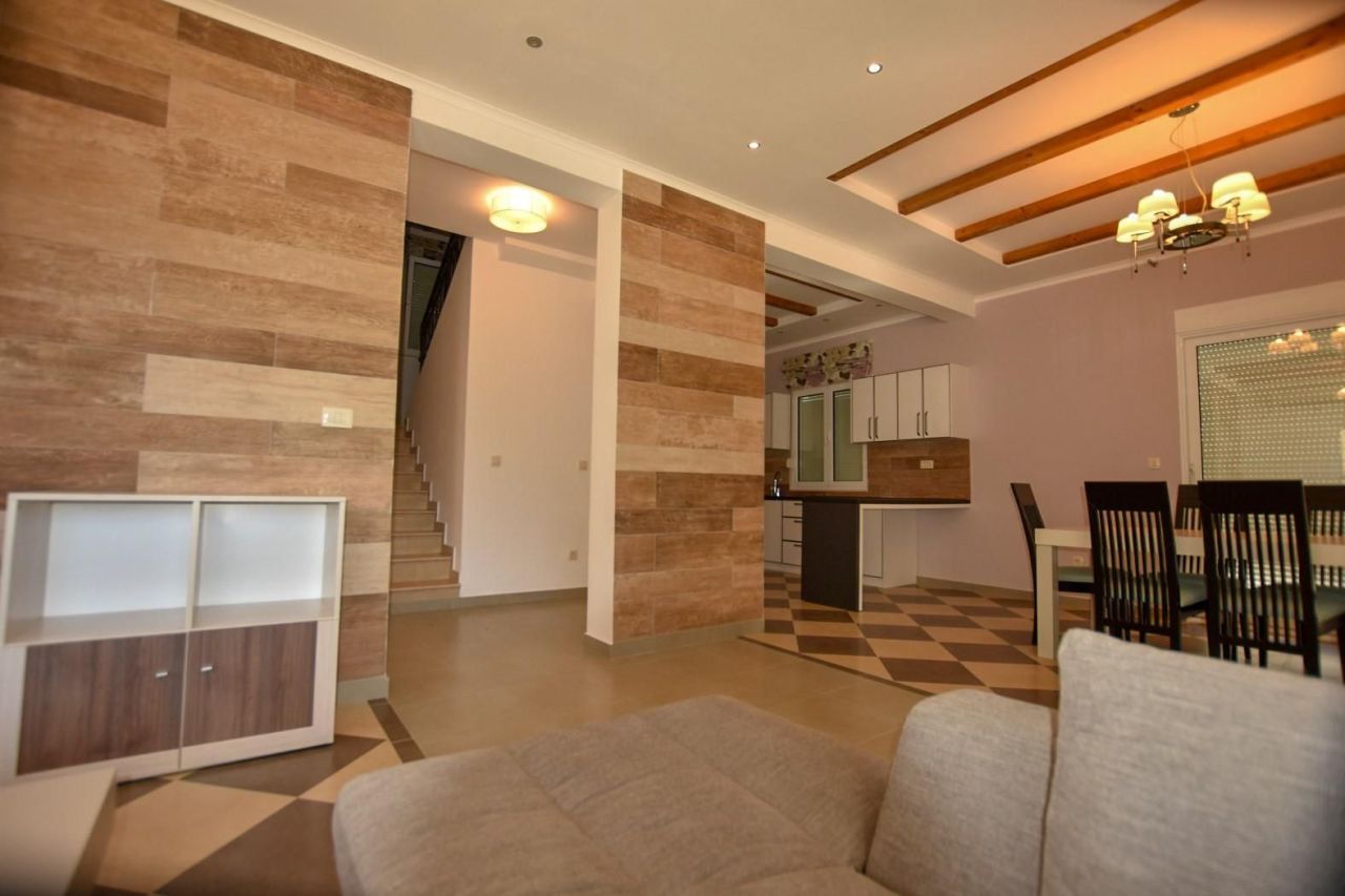 Дом в Рисане, Черногория, 250 м² - фото 9