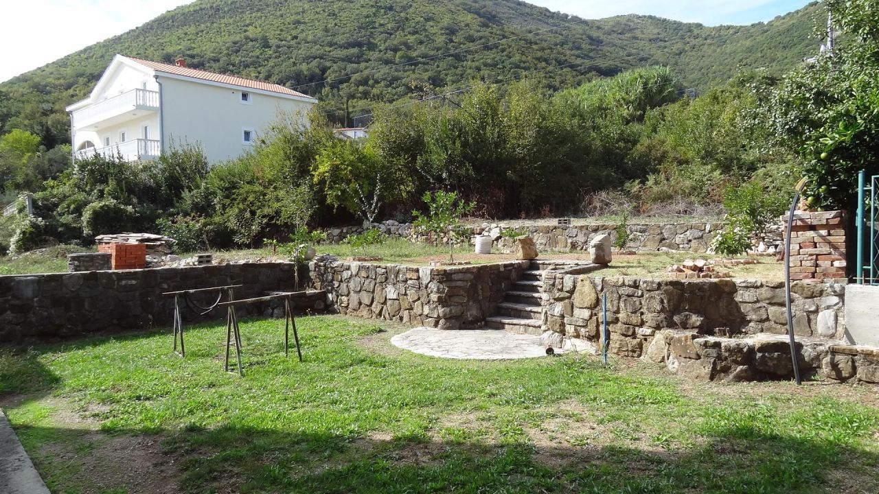 Дом в Херцег-Нови, Черногория, 214 м² - фото 6