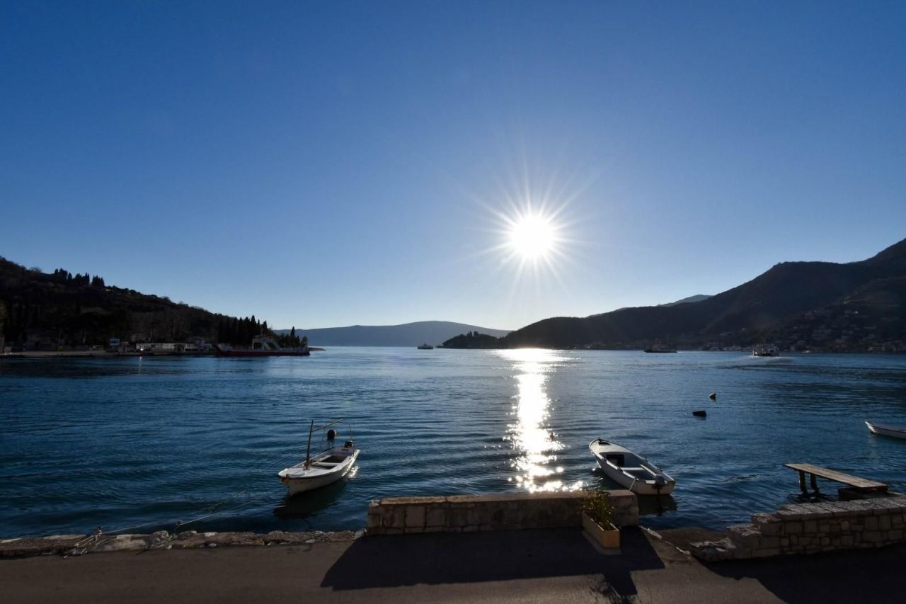 Дом в Тивате, Черногория, 190 м² - фото 10