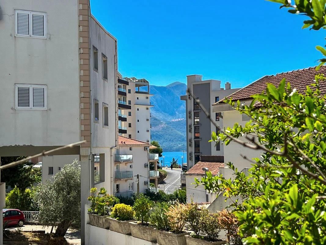 Квартира в Бечичи, Черногория, 86 м² - фото 11