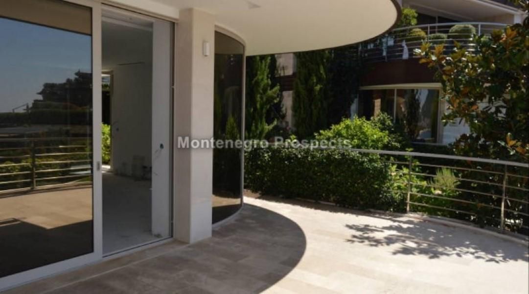 Квартира в Будве, Черногория, 167 м² - фото 11