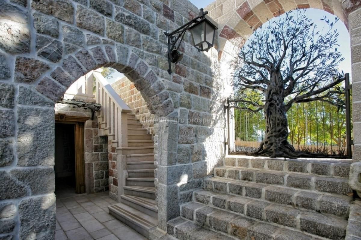 Дом в Режевичах, Черногория, 256 м² - фото 11