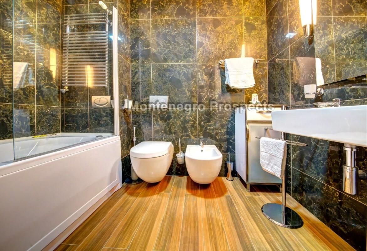 Квартира в Будве, Черногория, 240 м² - фото 9