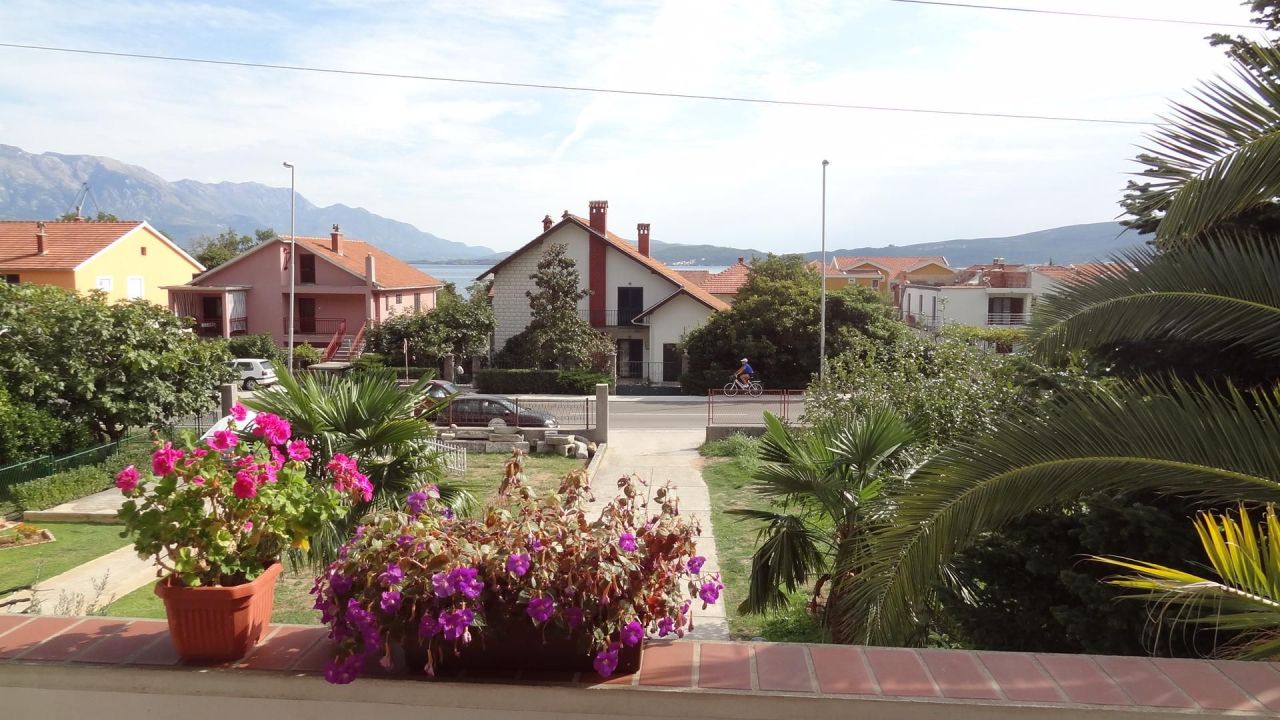 Дом в Херцег-Нови, Черногория, 214 м² - фото 8