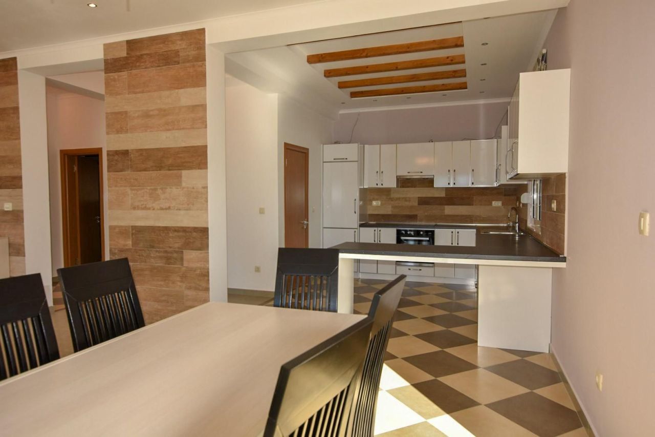 Дом в Рисане, Черногория, 250 м² - фото 12