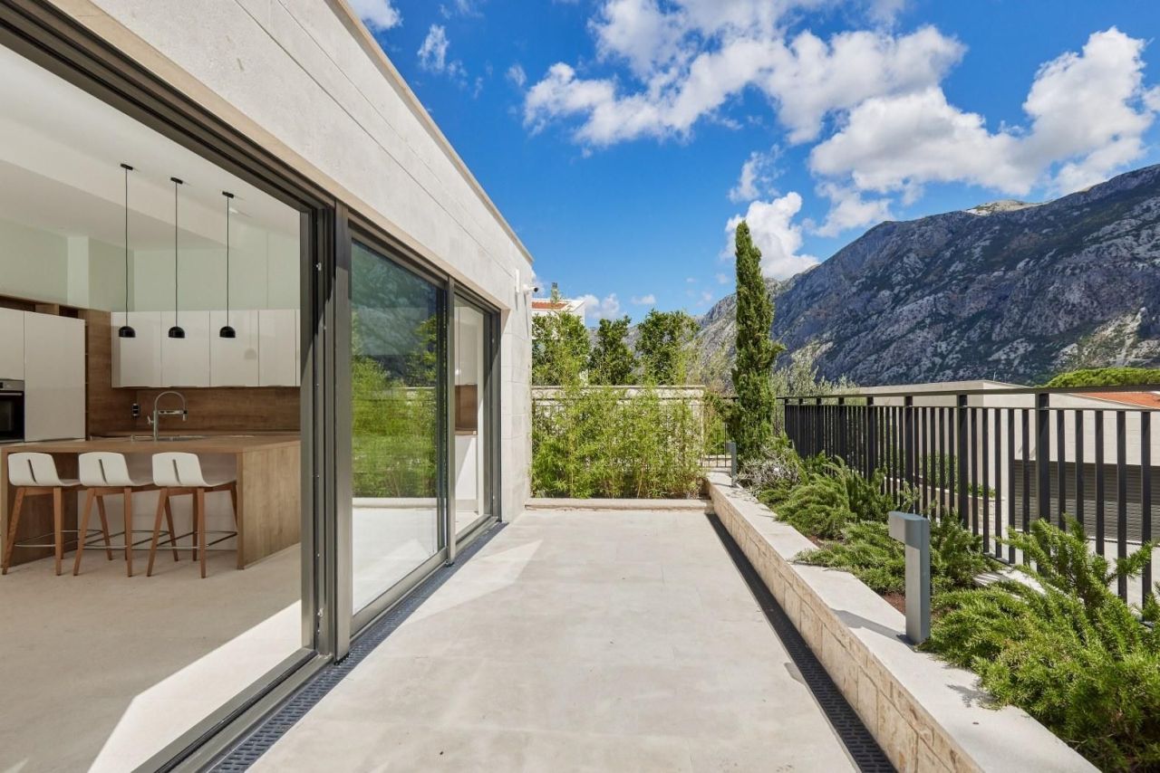 Дом в Прчани, Черногория, 373 м² - фото 12