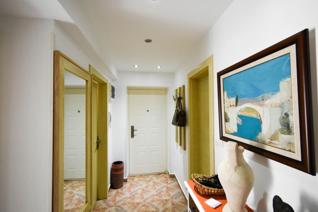 Квартира в Доброте, Черногория, 102 м² - фото 15