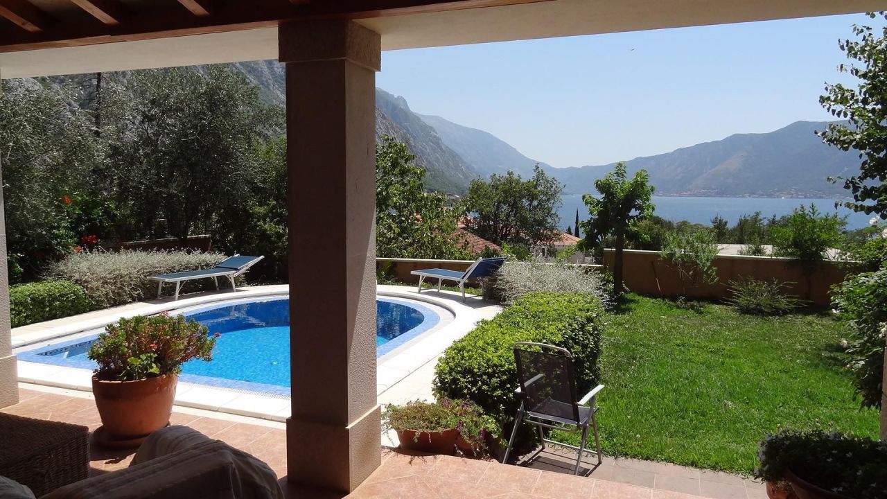 Дом в Ораховаце, Черногория, 300 м² - фото 9