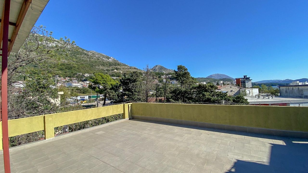 Офис в Сутоморе, Черногория, 440 м² - фото 15