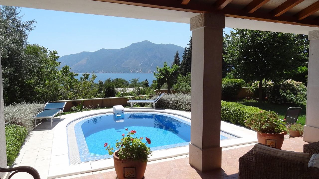 Дом в Ораховаце, Черногория, 300 м² - фото 10