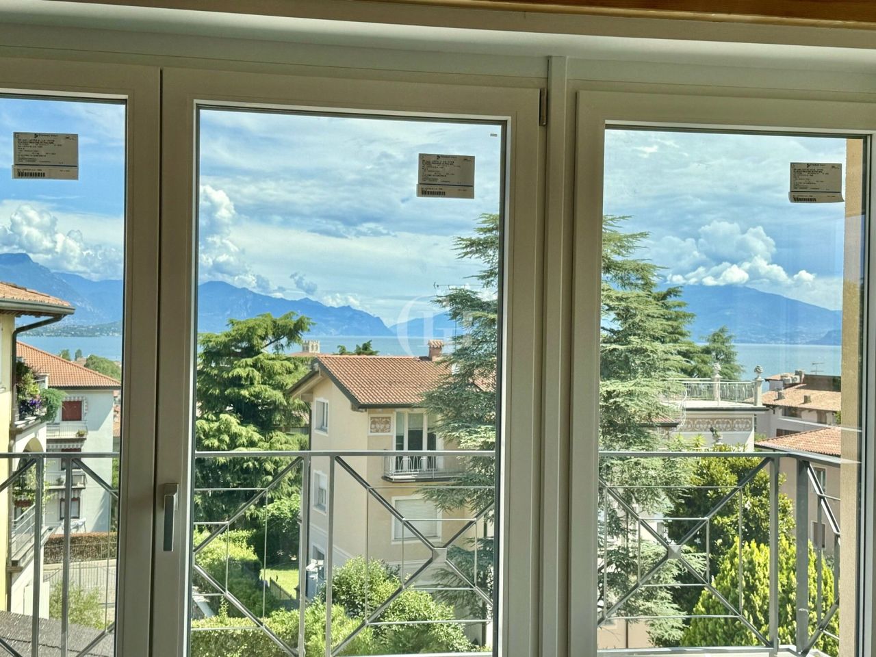 Пентхаус у озера Гарда, Италия, 97 м² - фото 4