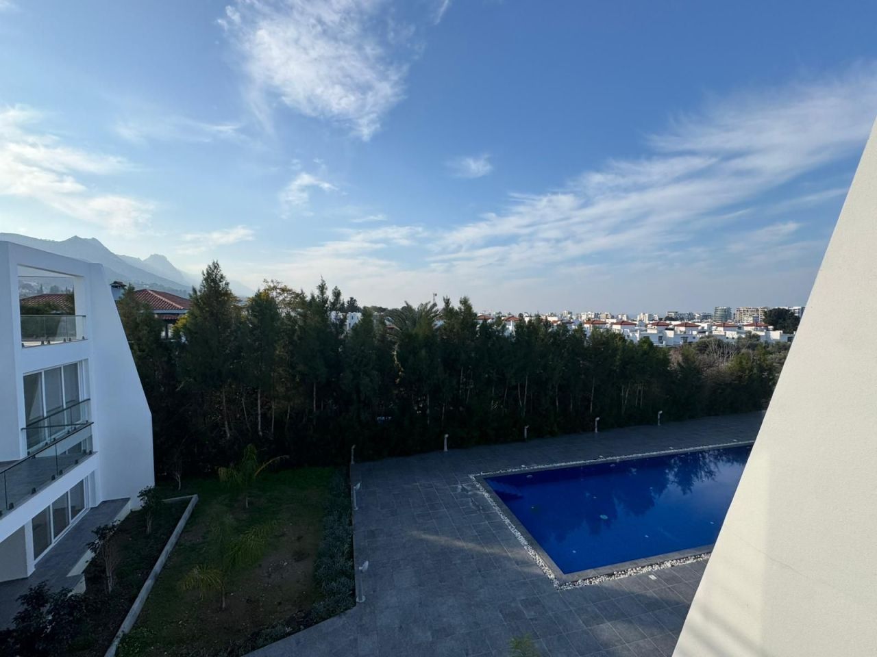 Апартаменты в Кирении, Кипр, 160 м² - фото 16