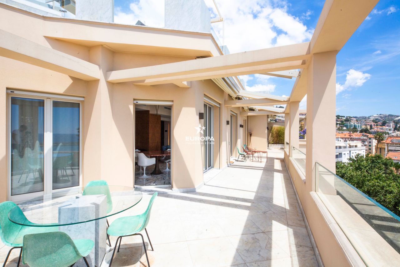 Пентхаус в Сан-Ремо, Италия, 218 м² - фото 8